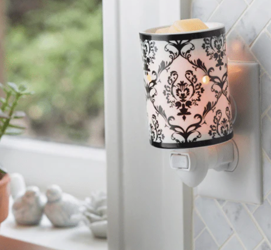 Damask Porcelain Pluggable Warmer